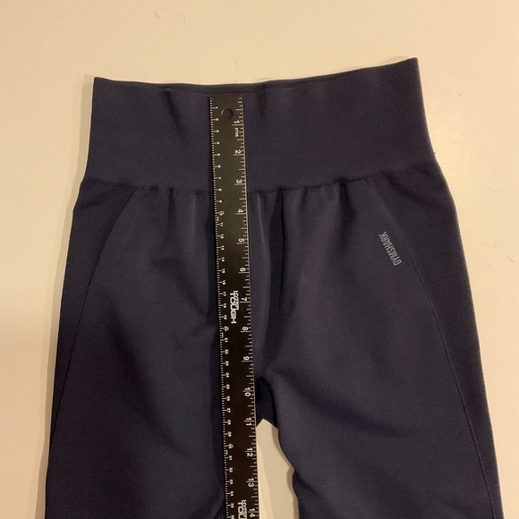 Gymshark Women’s Seamless Flex Cycling Shorts Sz M Navy Workout Active Bike Gym - Picture 6 of 8